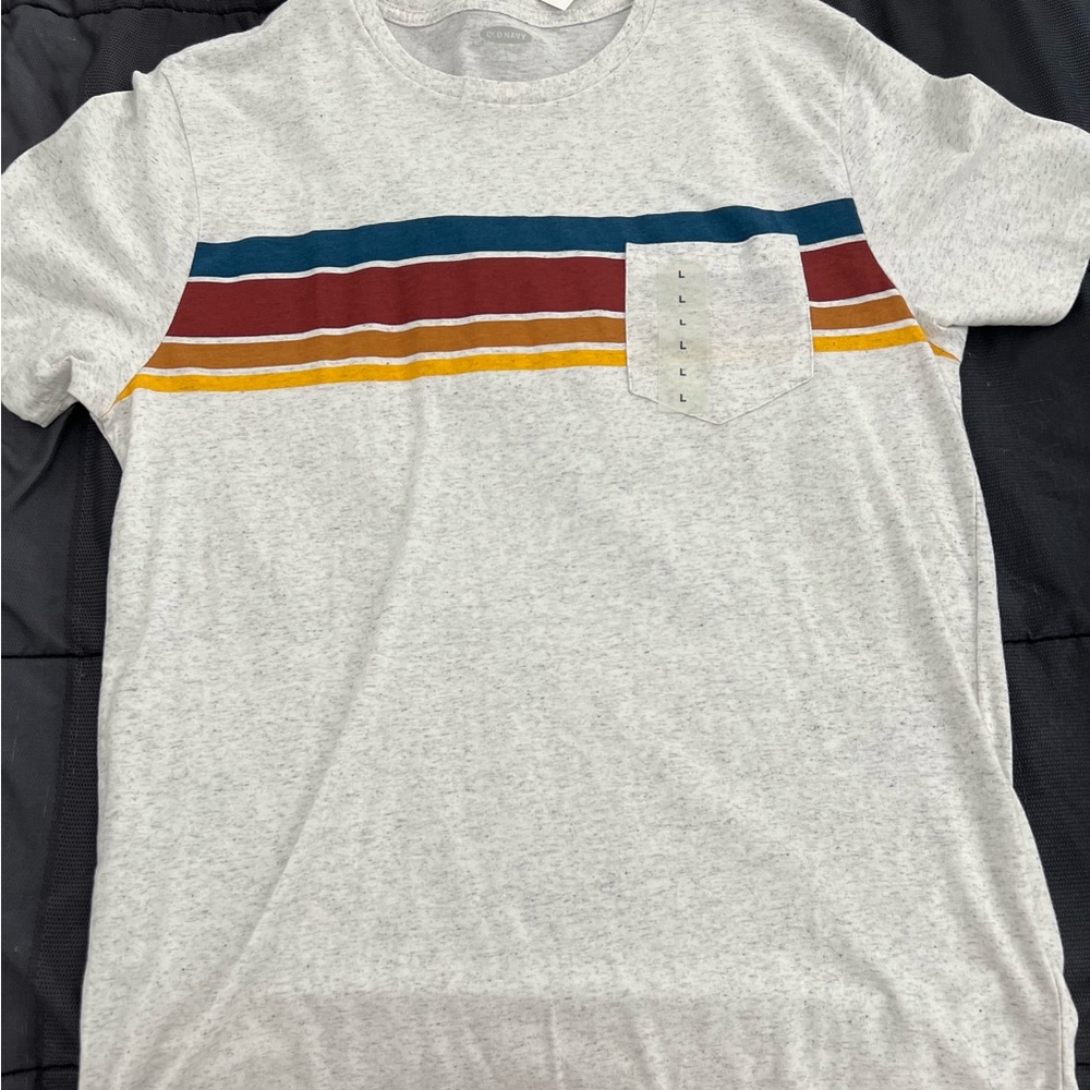 NWT Old Navy Men’s Large T-Shirt
